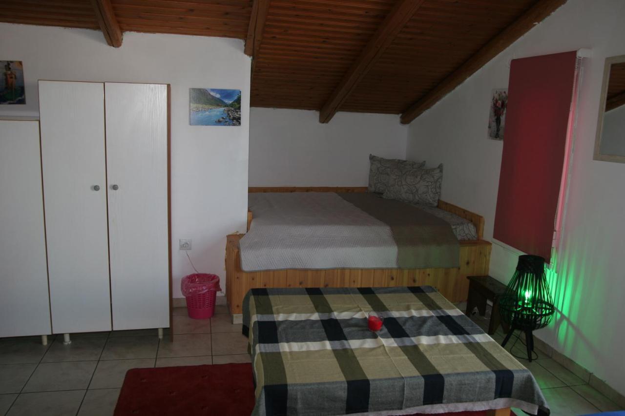 Ρήγας: Όμορφα Στο Μεσολόγγι. Δ2 Apartment Екстериор снимка